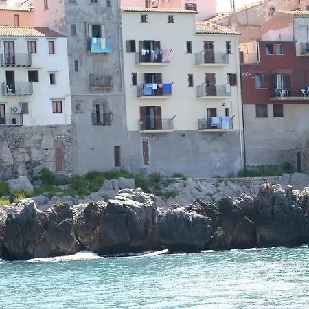 Miramare Lägenhetshotell 3*