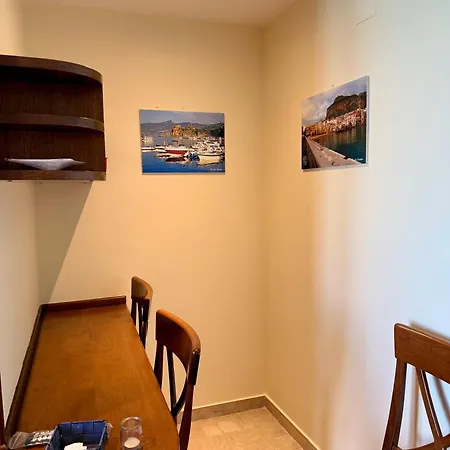 Miramare Aparthotel 2*